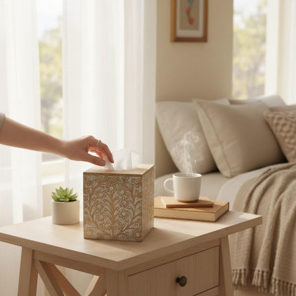 White Mango Wood Tissue Holder, 14 × 16 cm