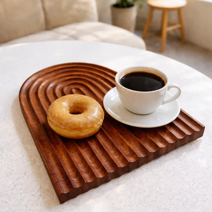 Wooden arch serving board tray offers high durability and reliable performance for everyday use.