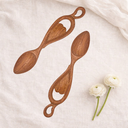 This cute handcrafted oval wooden spice spoon adds charm and convenience to your cooking routine.