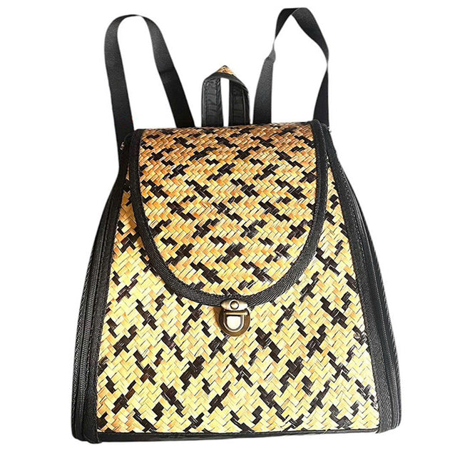Handwoven Seagrass Backpack with Houndstooth Pattern.