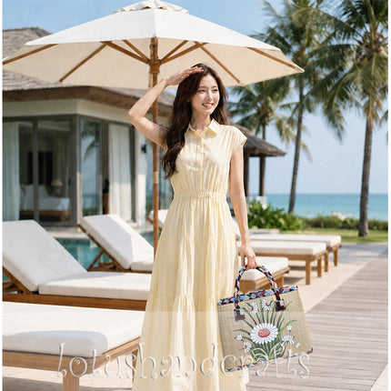 Handmade Woven Seagrass Tote Bag with a Hand-Painted White Daisy Garden Design.