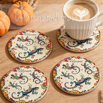 Enjoy your favourite drinks with a practical ceramic coaster that is easy to clean with a soft, damp cloth.
