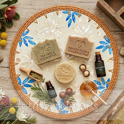 Pearl Blossom & Blue Leaf Rattan Placemat