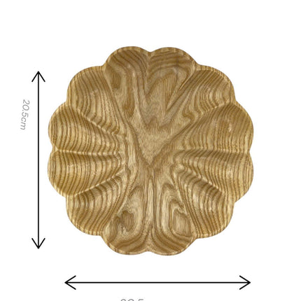Wooden flower shaped serving plate handcrafted with ideal size for everyday use.
