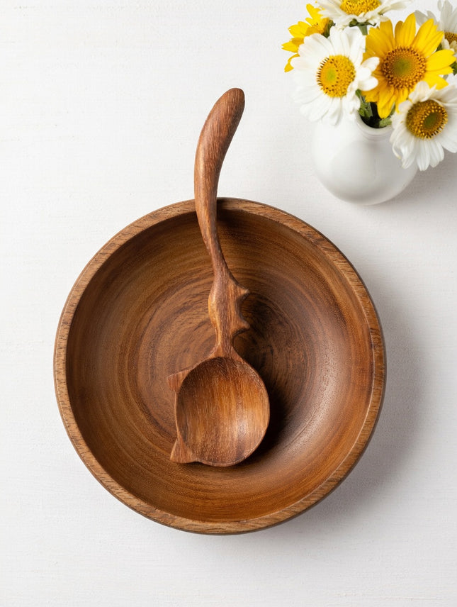 The handmade cat shaped wooden spoon is cute perfect for kitchen decor and daily use.