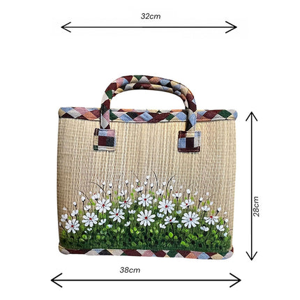 Handwoven seagrass tote bag with a hand-painted white wildflower meadow – dimensions.