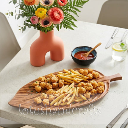 The redwood leaf serving tray with handle is very easy to clean.
