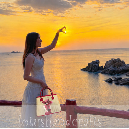 Handcrafted Seagrass Tote Bag with Hand Painted Lady Artwork.