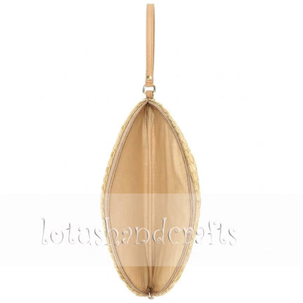 This cute and sturdy water hyacinth half moon clutch is perfect for your everyday style.