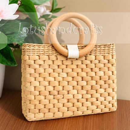 Handwoven water hyacinth structured handbag dimensions.